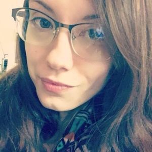 Meet your Posher, Alysia